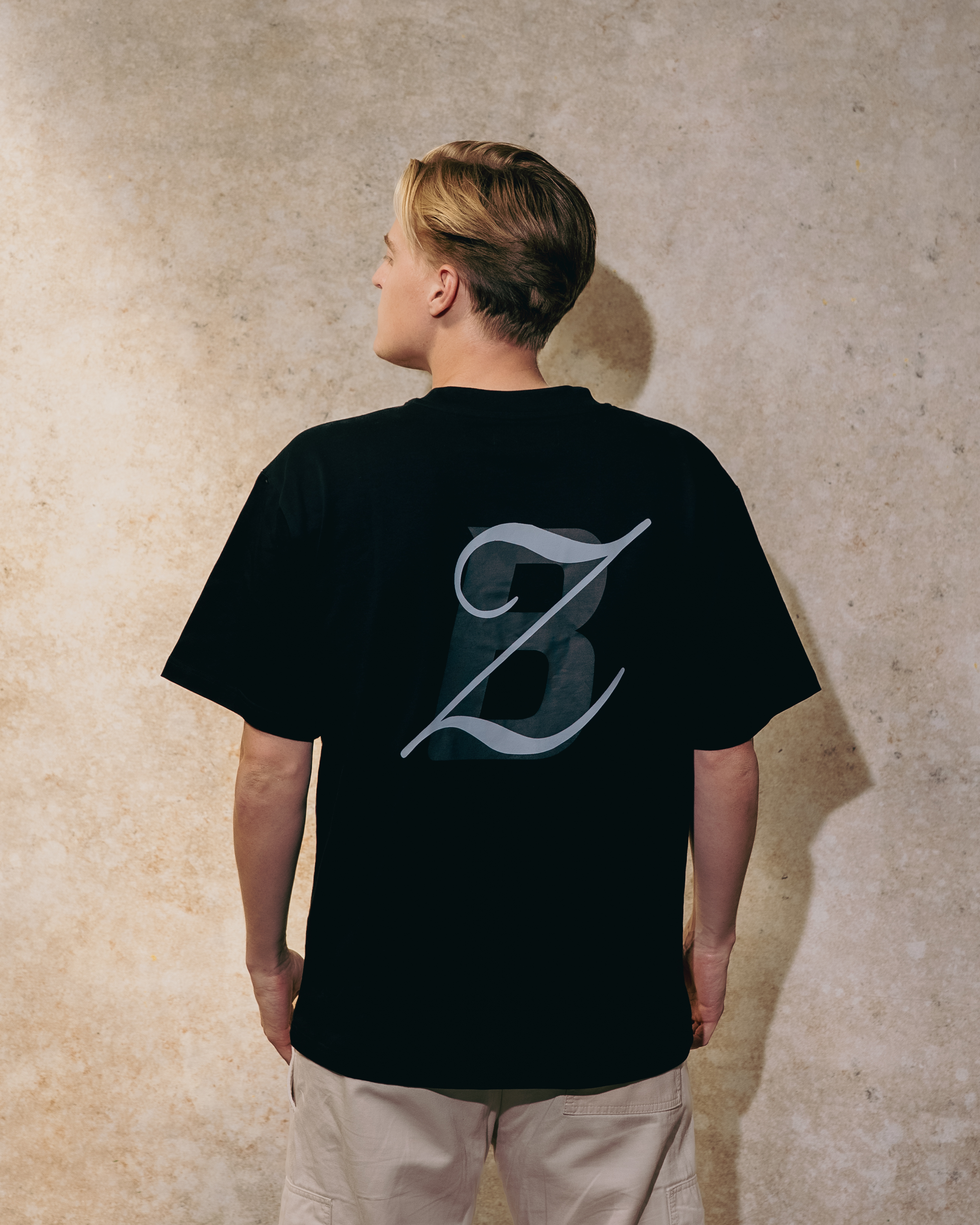 Bankzitters Patch-shirt Zwart