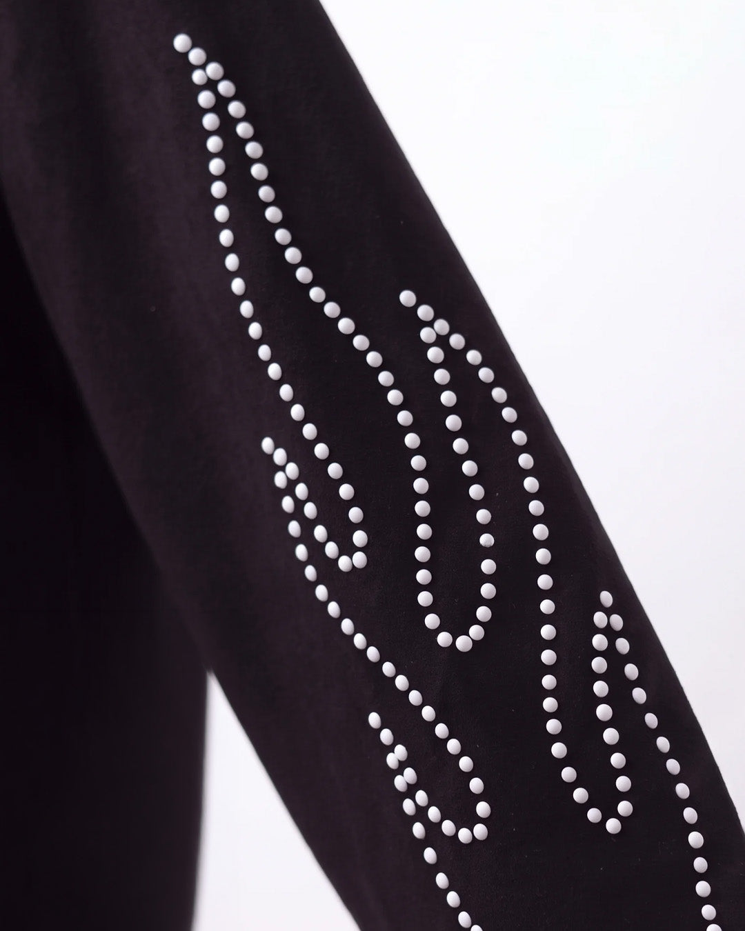 Essential Longsleeve Zwart