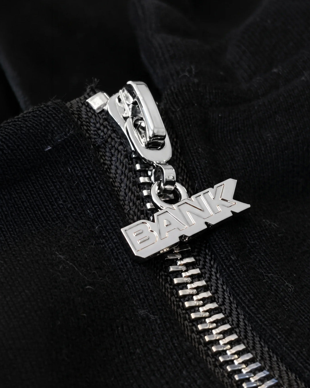 Essential Zip Vest Zwart